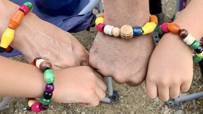 ワークショップ (木製ビーズのブレスレット) ワークショップ (木製ビーズのブレスレット)